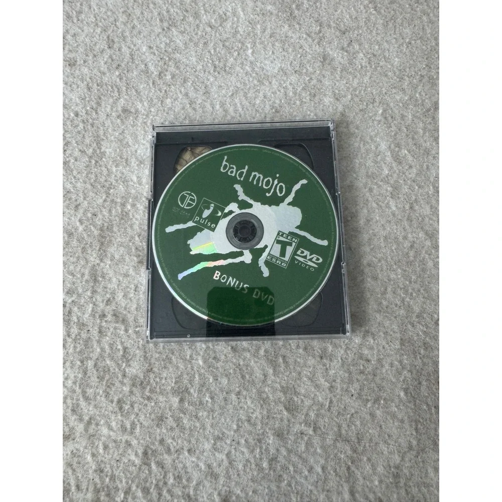 Bad Mojo The Roach Game Redux PC Mac Got Game Entertainment 2 Disc Set 2004